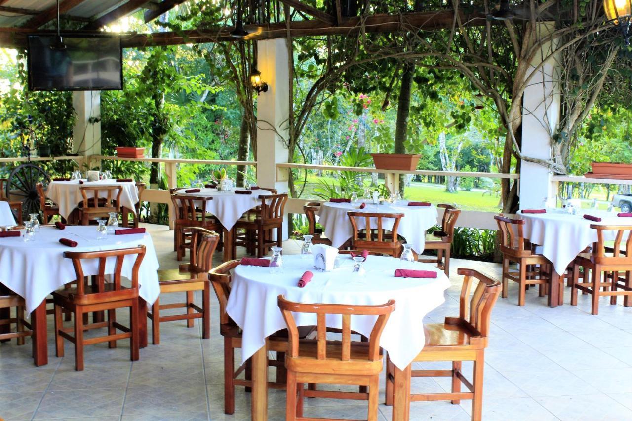 The Log Cab-Inn San Ignacio Exterior foto